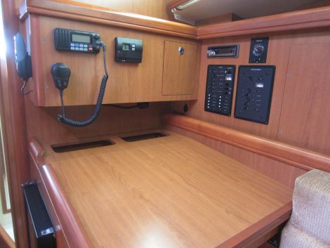 2009 HUNTER 36 Sailboat for sale in Seattle, WA - image 12 